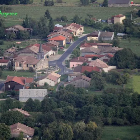 De L'etang Belval-en-Argonne